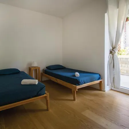 Three-bedroom In Κόπερ